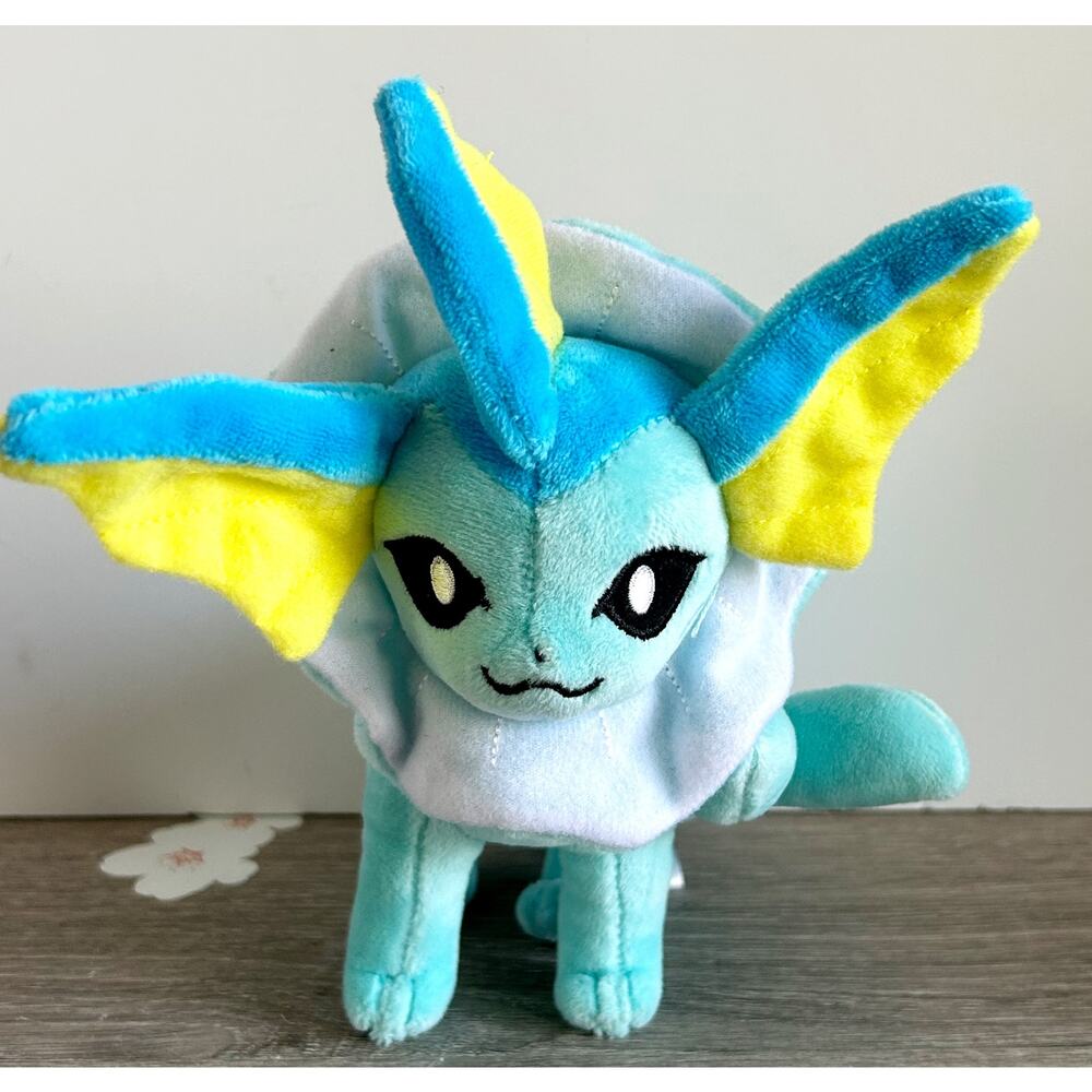 2018 Japanese Game Freak Nintendo Pokemon Center 6” Vaporeon Plush
